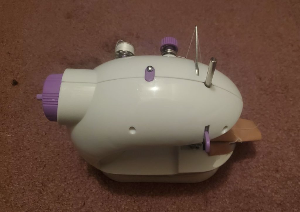 Sewing Projects for Beginners: My Journey with the SM&nbsp;202A